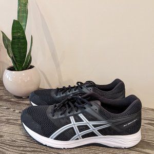 Never Worn Men's Asics Black Running Shoes - Size 13